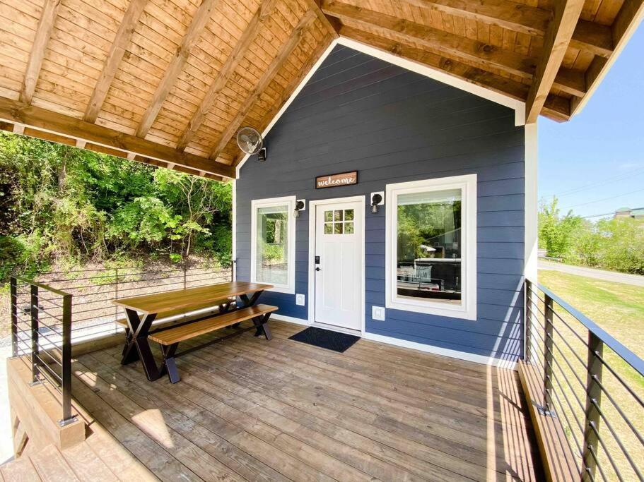Cozy Smoky Mountain Tiny House Apartment Pigeon Forge Bagian luar foto