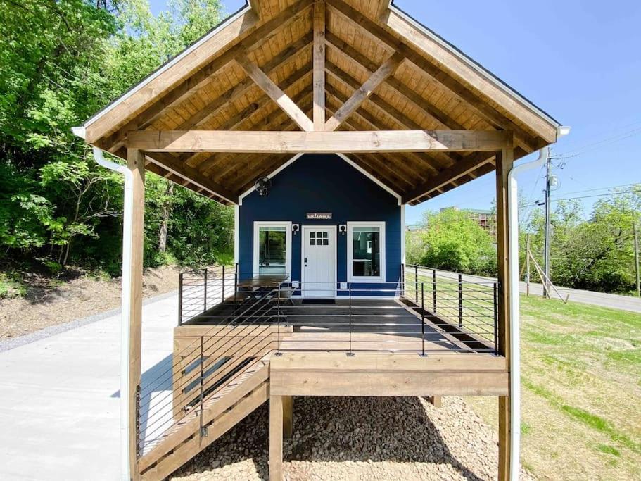 Cozy Smoky Mountain Tiny House Apartment Pigeon Forge Bagian luar foto