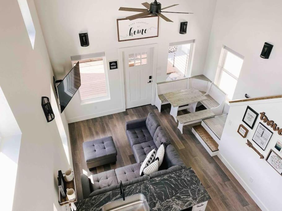 Cozy Smoky Mountain Tiny House Apartment Pigeon Forge Bagian luar foto