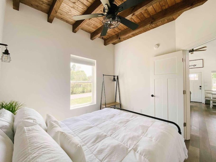 Cozy Smoky Mountain Tiny House Apartment Pigeon Forge Bagian luar foto